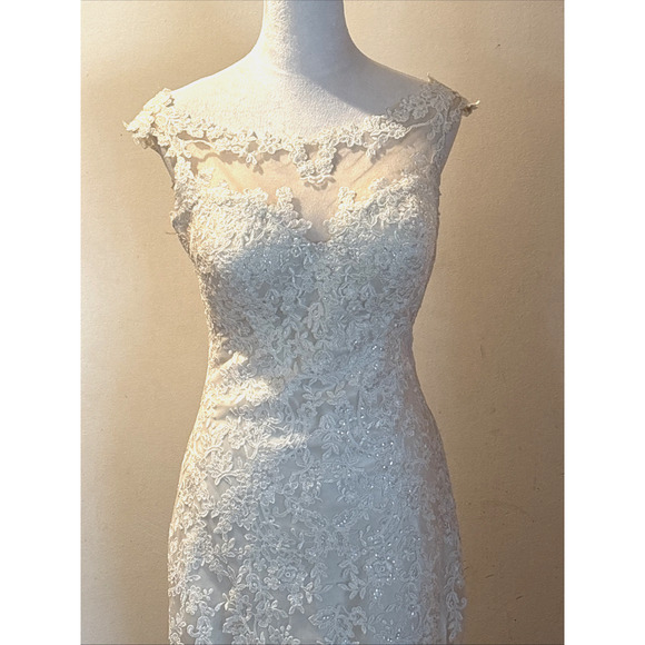 Stella York Wedding Dress Size 12 Ivory Lace Fit & Flare Illusion Neckline Chape - Picture 2 of 13
